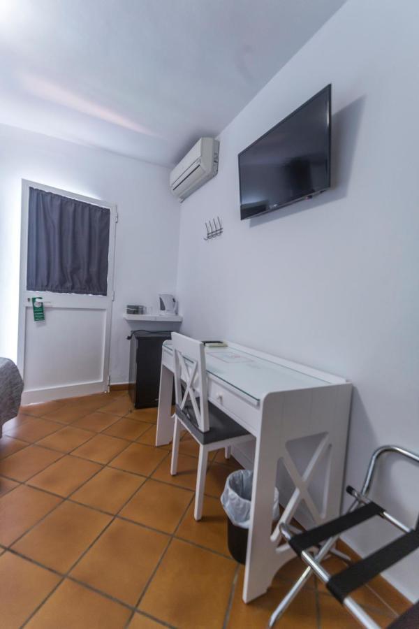 Hostal San Ramon ماربيا المظهر الخارجي الصورة